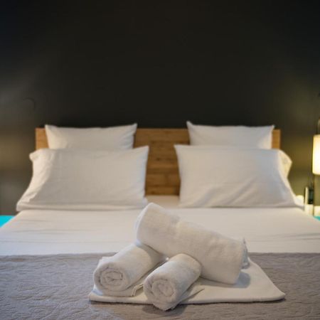 Escale Tropicale, Appart Vue Mer A 2 Min Du Lagon Apartment แซ็งต์-จีลส์-เลส์-แบ็งส์ ภายนอก รูปภาพ
