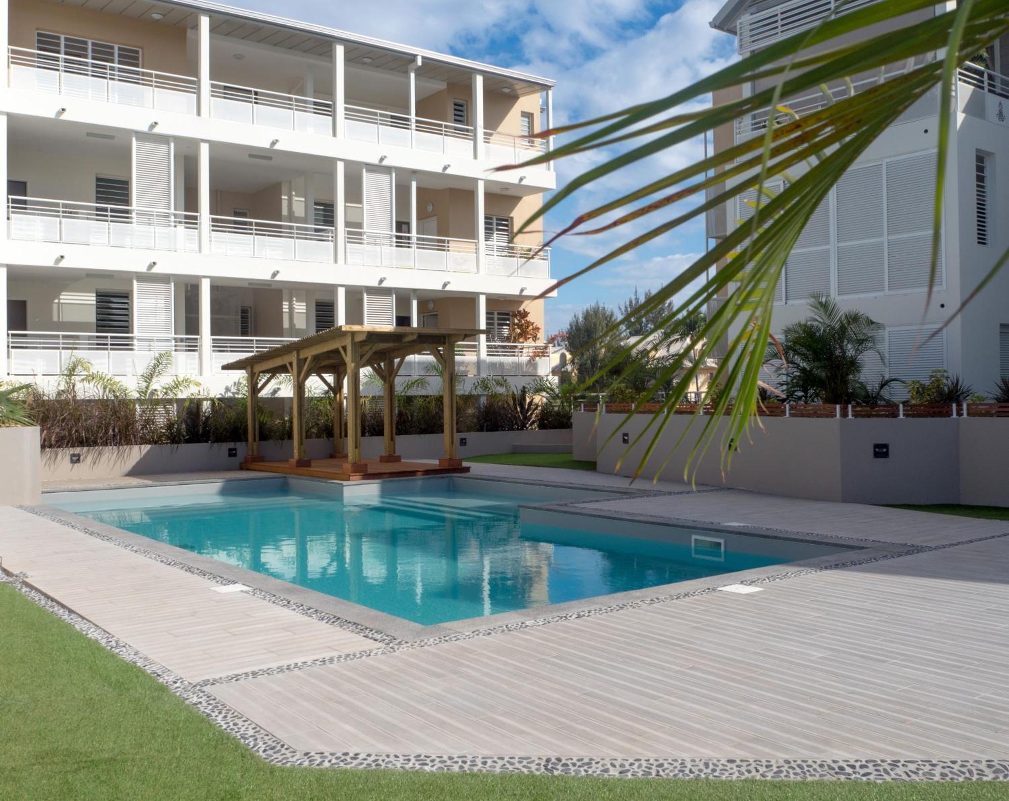 Escale Tropicale, Appart Vue Mer A 2 Min Du Lagon Apartment แซ็งต์-จีลส์-เลส์-แบ็งส์ ภายนอก รูปภาพ
