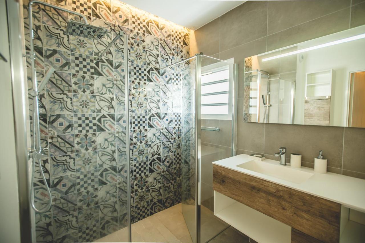 Escale Tropicale, Appart Vue Mer A 2 Min Du Lagon Apartment แซ็งต์-จีลส์-เลส์-แบ็งส์ ภายนอก รูปภาพ